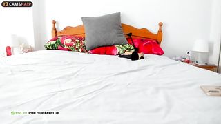 lilkim28 flexible cutie