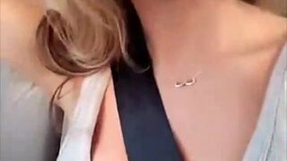 Austin Reign pussy fingering & blowjob in car snapchat premium cams porn cams sex 1