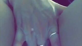 Gwen Singer public toilet pussy fingering porn cams sex