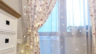 Ami_White hottie gets fucked by fancy man