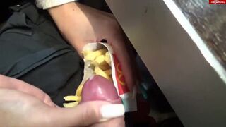 Mira Grey IM Restaurant abgespritzt! porn cams sex