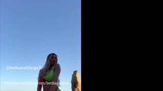 bethany lily april chat for free sexcams-24 housr housr.com outdoor free girls leak