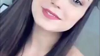 Ashly Anderson boobs bouncing snapchat show