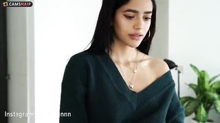 everlenn posing naked