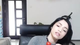 raquelle_star  hard webcam pussycat masturbate