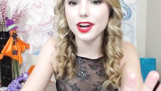 paige  Fucked her pink pussy with her finger