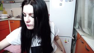 irinaandalex The obstinate queen pulls the cap