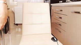 sophydiva  fingering her asshole