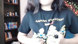 doubedeesarai  trying nooky her Crocked Pussycat close to immense dildo