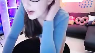 sphenoids  Slaps on wet pussy