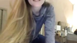 nicnevin_fae Hot brunettes show shaved holes