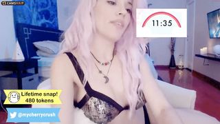 cherrycrush Sexy mare passionately masturbates pussy